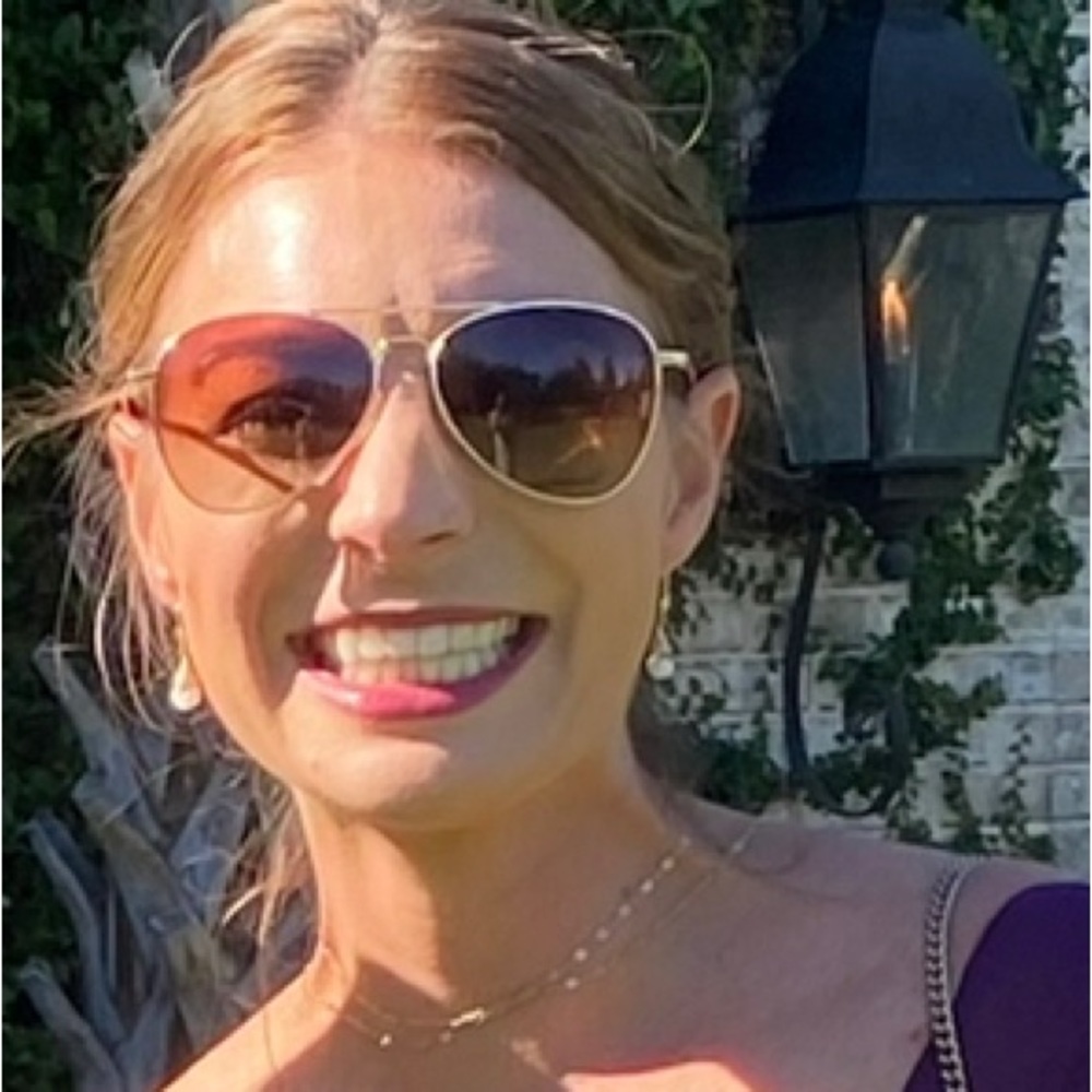 Meet your Posher, Jessica
